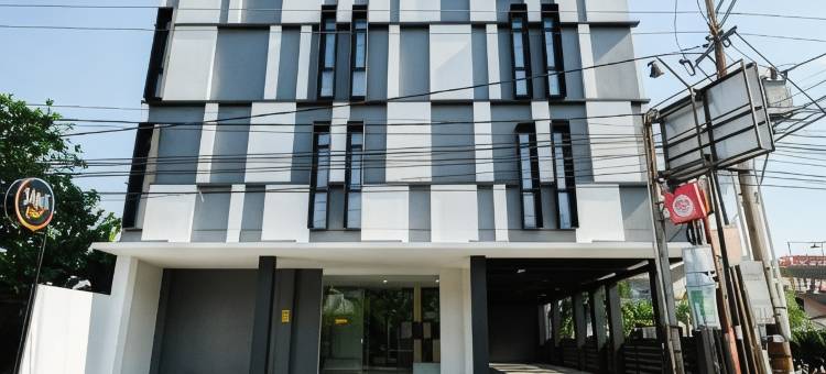 桑斯维布斯酒店达迈日惹(Sans Vibes Hotel Damai Yogyakarta)图片