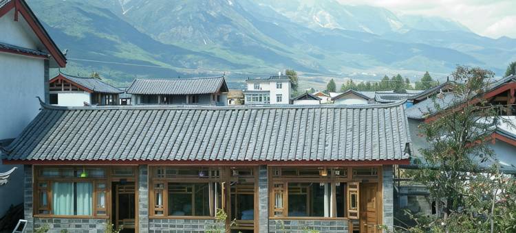 登巴雪山国际青年客栈图片