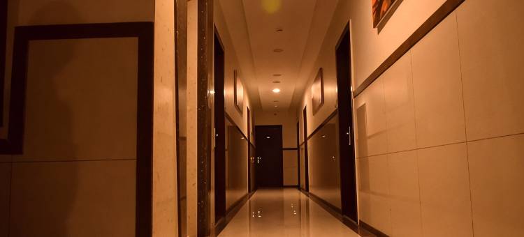 赛贾善酒店 - 祝福与舒适的交汇处(Hotel Sai Jashan Shirdi - Where Blessings & Comfort Meet)图片