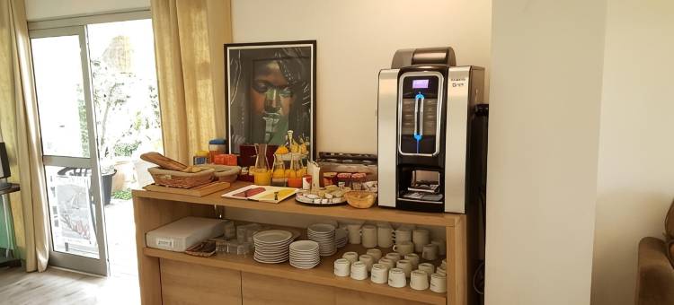 沙滩和太阳酒店-港口和海滩(Hotel Sable Et Soleil - Port, Plage et Jacuzzi Privé)图片