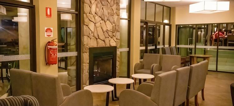 高地人酒店(Highlander Hotel & Apartments)图片