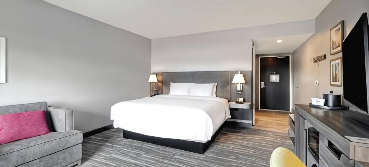 希尔顿欢朋客房及套房多伦多伯灵顿酒店(Hampton Inn & Suites by Hilton Burlington Toronto)图片