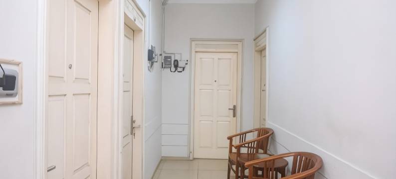 红多兹Plus酒店-近阿迪素拓机场2号(RedDoorz Plus near Adisucipto Airport 2)图片