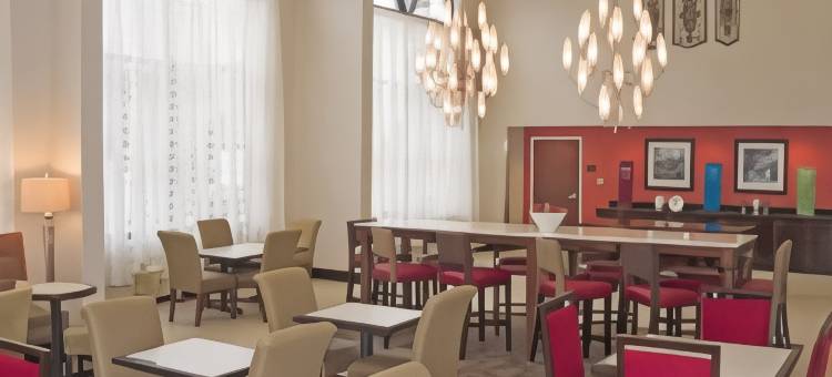 希尔顿欢朋酒店-斯克内克塔迪(Hampton Inn by Hilton Schenectady Downtown)图片