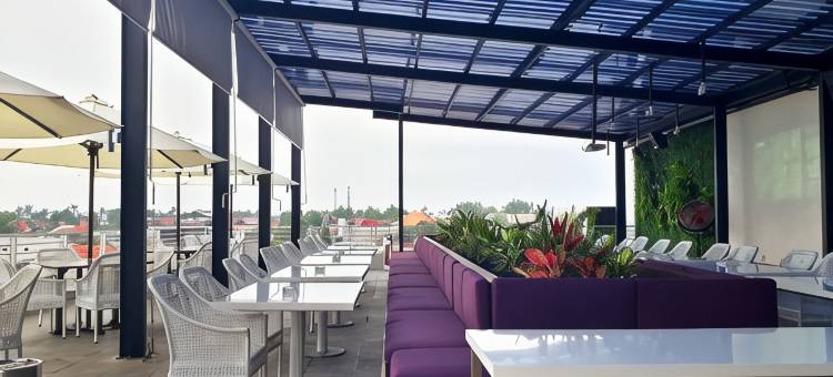 马都拉巴米加三弗朗特万酒店(Front One Hotel Pamekasan Madura)图片