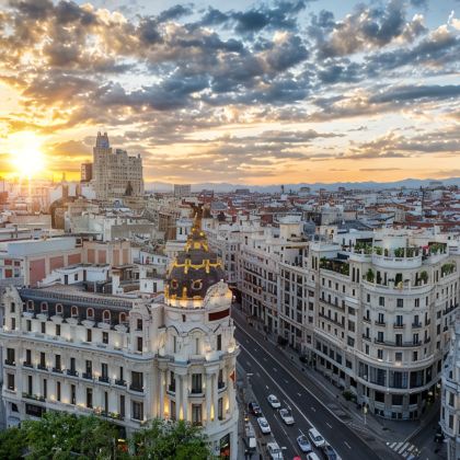 西班牙13日12晚跟团游