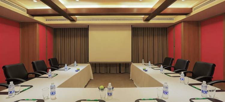 马卡蒂套房假日酒店 (新装修的)(Holiday Inn & Suites MAKATI by IHG)图片