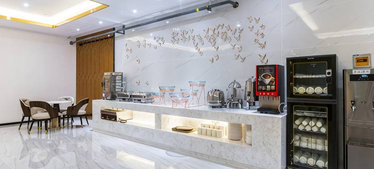悦莎酒店(西安大雁塔小寨地铁站店)图片
