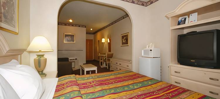 西第蒙贝斯特韦斯特优质套房酒店(Best Western Plus des Moines West Inn  Suites)图片