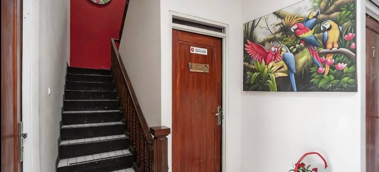 克拉帕加丁附近瑞德多兹普拉斯酒店(RedDoorz Plus Near Mall Kelapa Gading)图片
