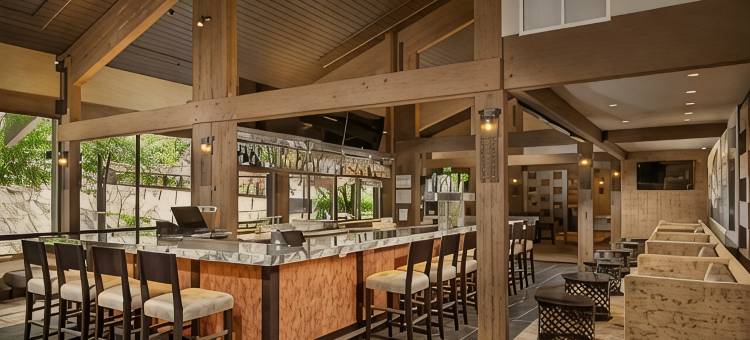 河屋旅馆(Riverhouse Lodge)图片
