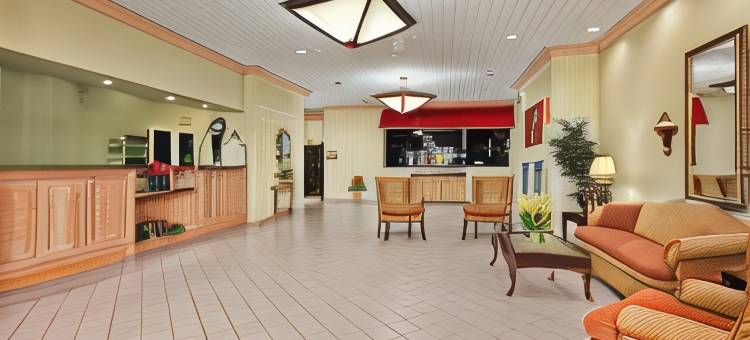 维斯维尔温德姆华美达酒店(Ramada by Wyndham Wytheville)图片