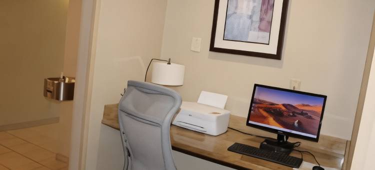 索内斯塔简套房休斯顿布鲁克霍洛(Sonesta Simply Suites Houston Brookhollow)图片