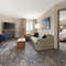 勒雷沃特敦Candlewood Suites