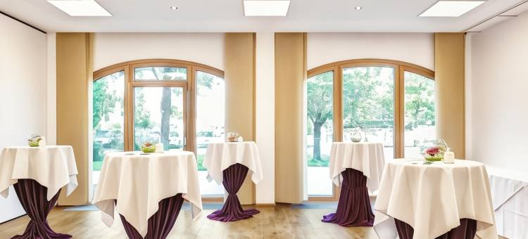 因斯布鲁克假日酒店(Holiday Inn Innsbruck)图片