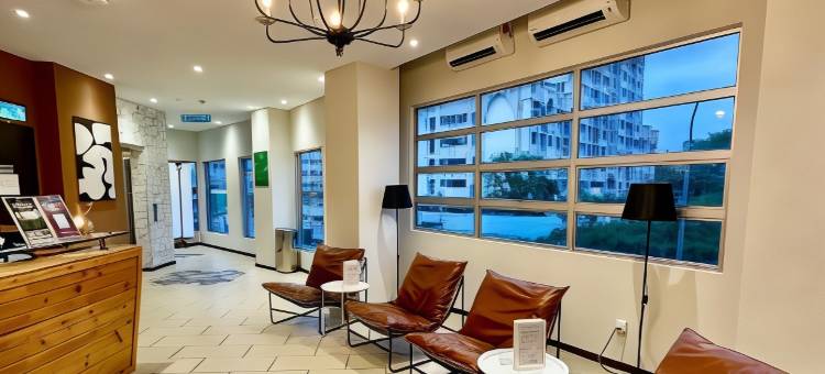 斯温安德皮洛斯-阿普尔霍特尔沙阿阿南(Swing & Pillows @ Apple Hotel Shah Alam)图片