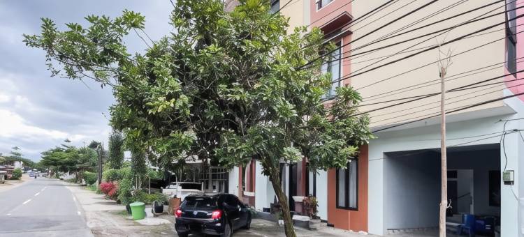 RedDoorz Syariah @ Homestay Haji Soma Makale图片