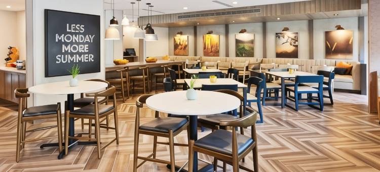 伯明翰科洛纳德-格兰德维尤万枫套房酒店(Fairfield Inn & Suites Birmingham Colonnade/Grandview)图片