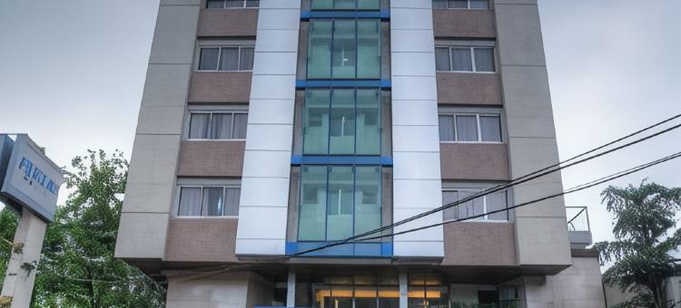 奎松市马勒卡斯菲尔萨酒店(Fersal Hotel Malakas)图片
