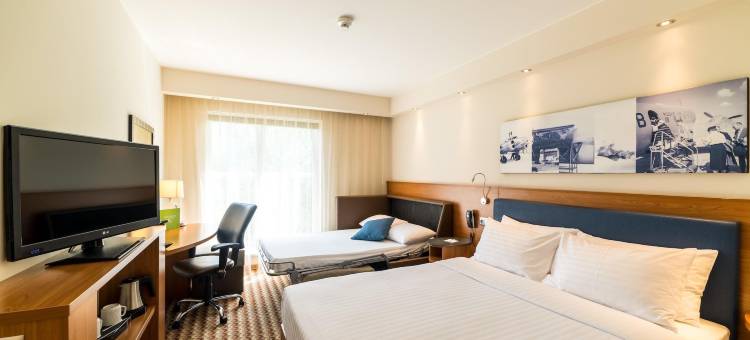 华沙机场希尔顿欢朋酒店(Hampton by Hilton Warsaw Airport)图片