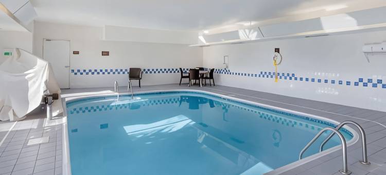 大学区舒适套房标准酒店(Comfort Suites Normal University Area)图片