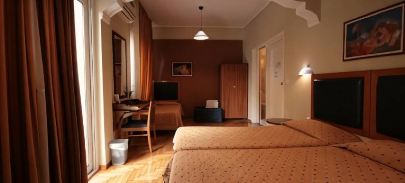 亚当斯酒店(Adam's Hotel)图片