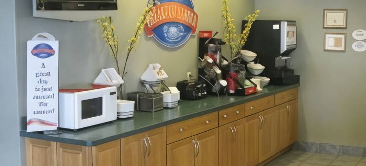 塔斯科拉呗盟套房酒店(Baymont by Wyndham Tuscola)图片