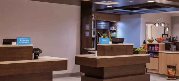 勘萨斯城机场希尔顿花园酒店(Hilton Garden Inn Kansas City Airport)图片