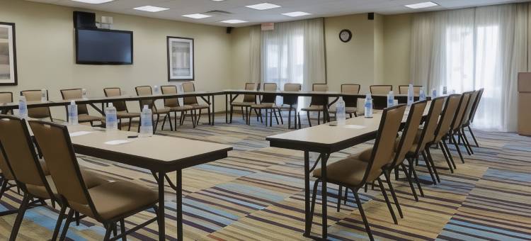 克莱蒙万枫酒店(Fairfield Inn & Suites Clermont)图片