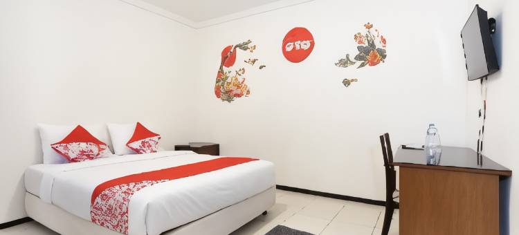 杜库古邦红色伙伴住宅旅馆(Dukuh Kupang Residence Mitra RedDoorz)图片