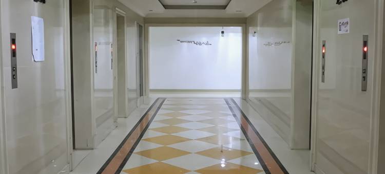 渭南馨八频道公寓酒店图片