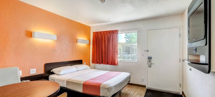 丹佛桑顿 6 号汽车旅馆(Motel6 Thornton, CO)(Motel 6 Thornton, CO)图片