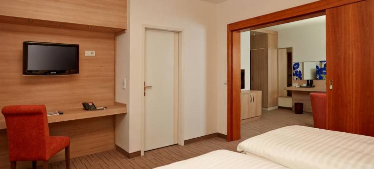 Sunday Hotels 旗下 H+ 威斯巴登尼德恩豪森酒店(H+ Hotel Wiesbaden Niedernhausen by Sunday Hotels)图片