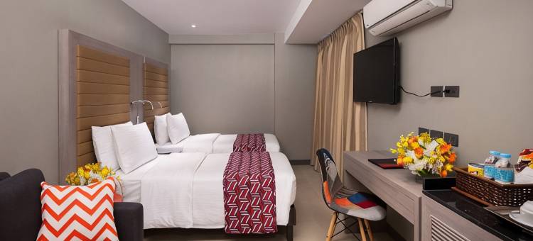 索拉斯酒店(Solace Hotel)图片