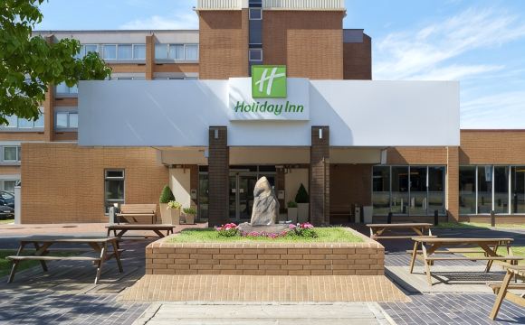 Holiday Inn LONDON - GATWICK AIRPORT by IHGHotel Overview