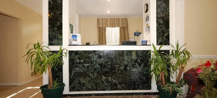 劳伦斯温德姆戴斯酒店(Days Inn by Wyndham KU Lawrence)图片