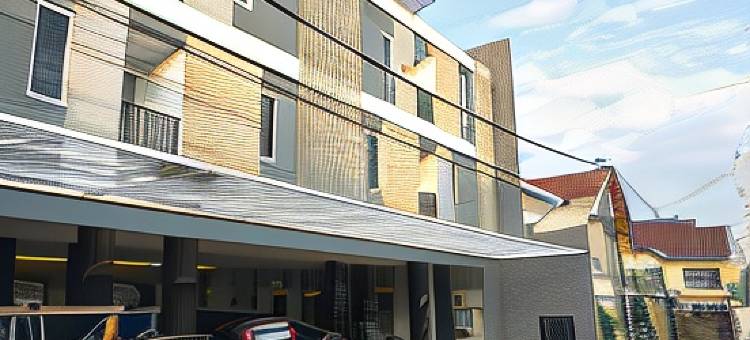 红多兹Plus酒店-近玛琅国立理工学院(RedDoorz Plus Near Politeknik Negeri Malang)图片