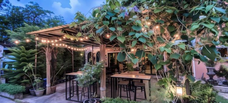 卡斯特罗度假村(The Castello Resort)图片