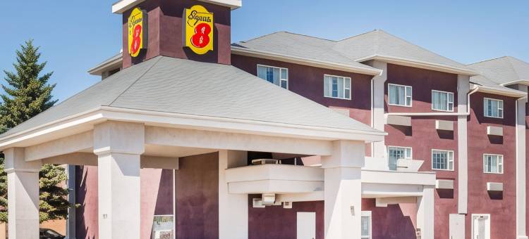 萨斯卡通近萨斯卡通机场速8酒店(Super 8 by Wyndham Saskatoon Near Saskatoon Airport)图片