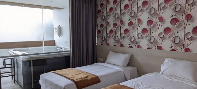 布罗莫乐仁酒店(Lereng Bromo Hotel)图片