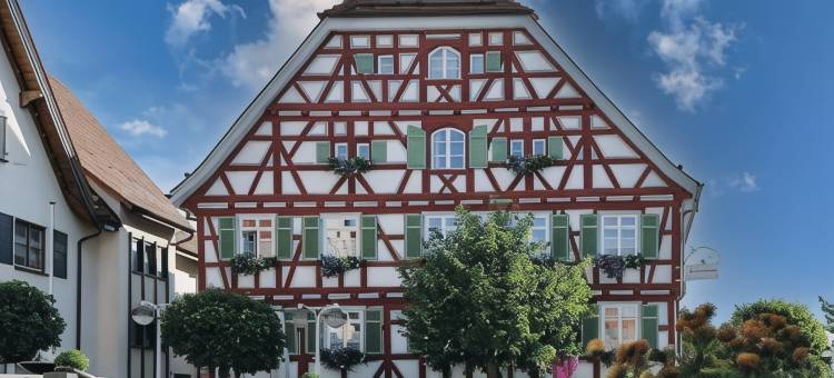 Altes Pfarrhaus酒店和餐厅(Altes Pfarrhaus Hotel Und Restaurant)图片