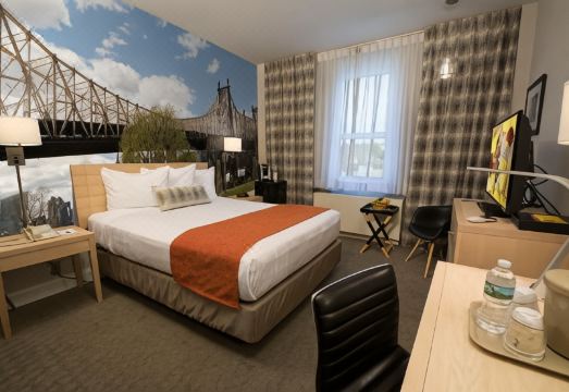 Adria Hotel and Conference Center Hotel Overview