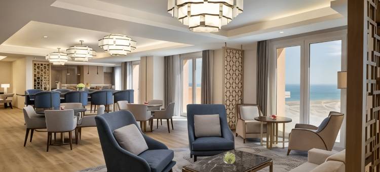 希尔顿酒店 位于阿尔科巴尔的法赫德大道(Hilton Al Khobar King Fahd Causeway)图片