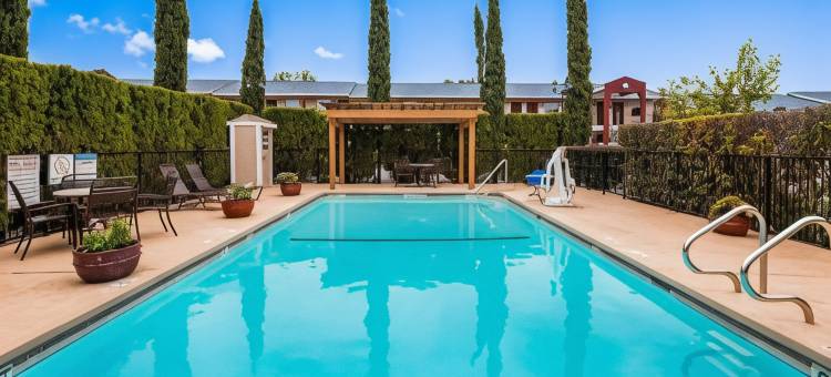 约翰逊城贝斯特韦斯特酒店(Best Western Johnson City Inn)图片