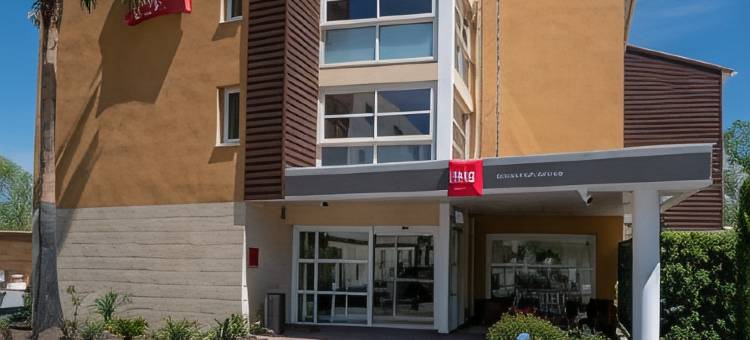 宜必思圣特罗佩孔格林海湾酒店(Ibis Golfe de Saint-Tropez)图片