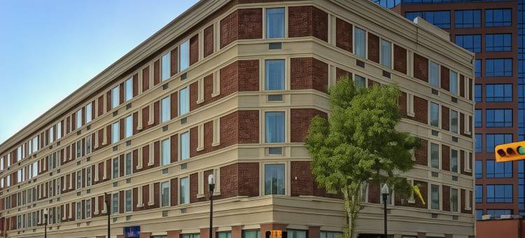 丽晶市中心品质酒店及套房(Quality Inn & Suites Regina Downtown)图片