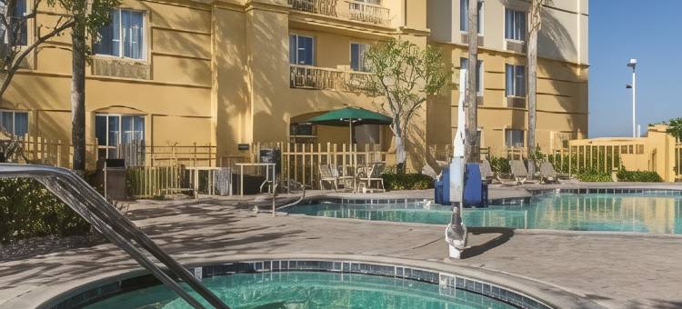 安大略机场拉昆塔温德姆套房酒店(La Quinta Inn & Suites by Wyndham Ontario Airport)图片