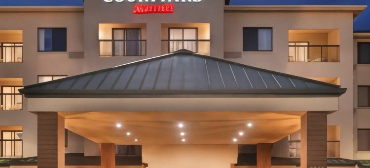 代顿比弗克里克万怡酒店(Courtyard Dayton Beavercreek)图片