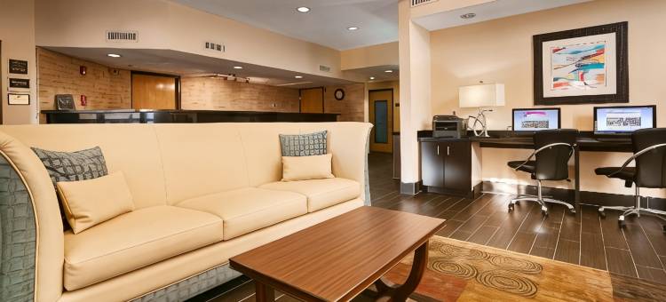 文多弗贝斯特韦斯特优质酒店(Best Western Plus Wendover Inn)图片