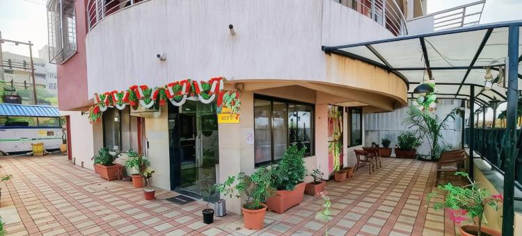 波雅自然梦境套房别墅(Pooja Villa Suites-Rooms and Pool, Igatpuri)图片